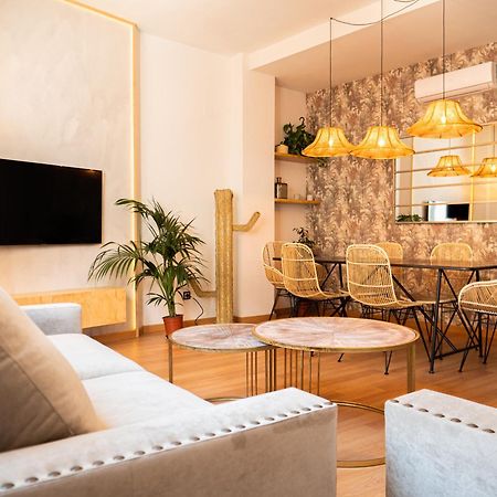 Stylish Apartment In The Heart Of Malaga With Pool Экстерьер фото
