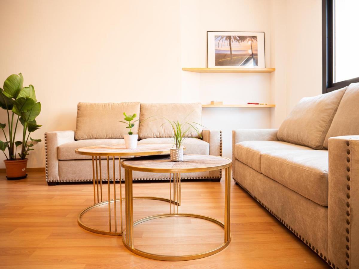 Stylish Apartment In The Heart Of Malaga With Pool Экстерьер фото