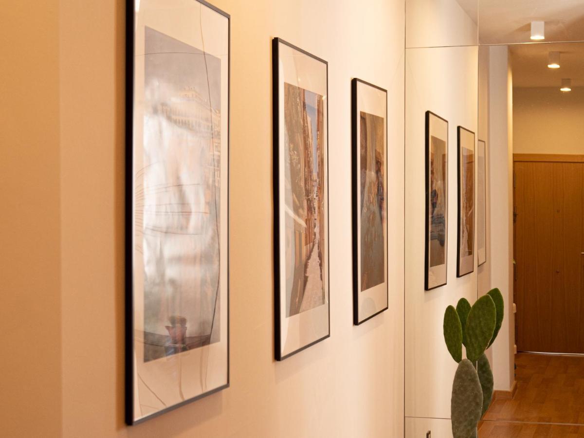 Stylish Apartment In The Heart Of Malaga With Pool Экстерьер фото